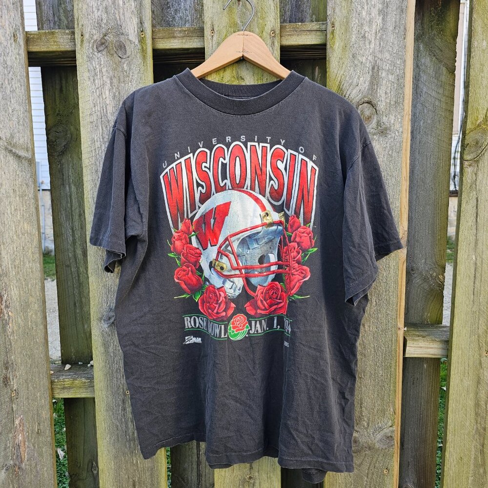 Retro Sporty '94 Salem Sportswear UW Badgers Rose Bowl Single Stitch Tshirt